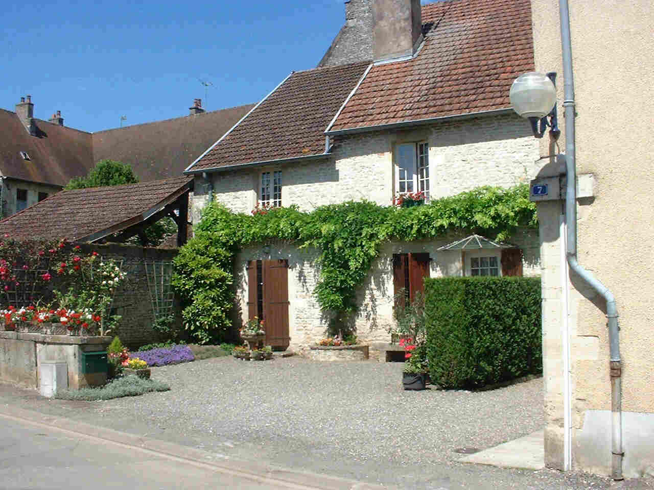 Cottage, Fontaine-Francaise